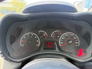 /photos/11848/2d824fd8-2a6b-2c16-4b34-4de9d181119e_i320x240.jpg