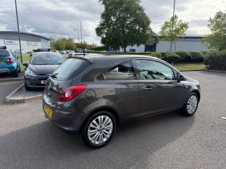 /photos/11848/4f662077-6458-6919-6dd4-55c70c249acd_i320x240.jpg