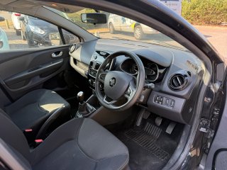 /photos/11848/6ddcbd23-a649-a831-f2a9-073d1068b880_i320x240.jpg