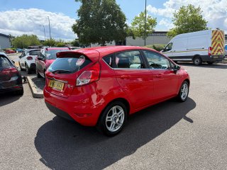 /photos/11848/76d5e8f7-97a7-3c0e-66e4-50bd613cca28_i320x240.jpg