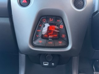 /photos/11848/b6b141bd-0cd6-4f0c-8edf-03f216b882a1_i320x240.jpg