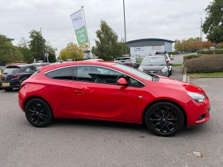 /photos/11848/e4d381b9-20ad-13a9-7a91-6a555e36e600_i320x240.jpg